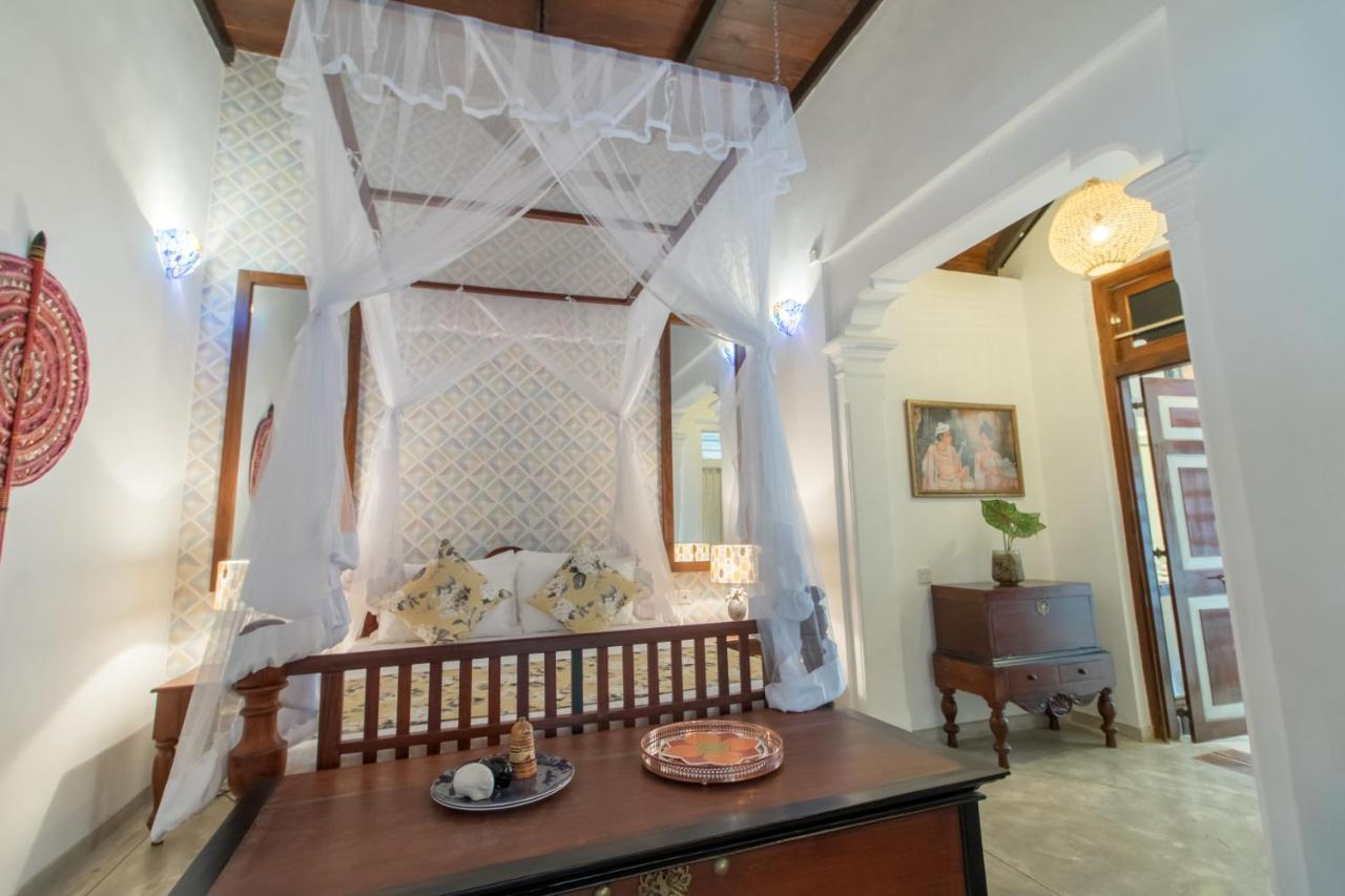 The Pineapple Villa Gampaha Exterior photo